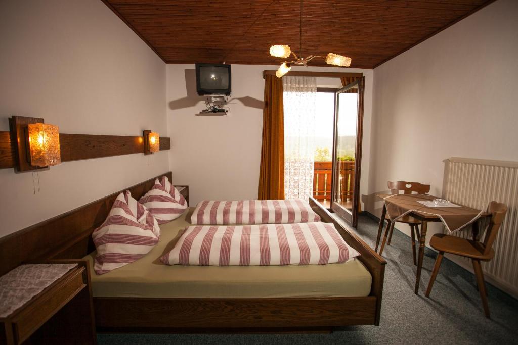 Ferienpension Garni Hubert Rigelnik Sankt Kanzian am Klopeiner See Pokoj fotografie